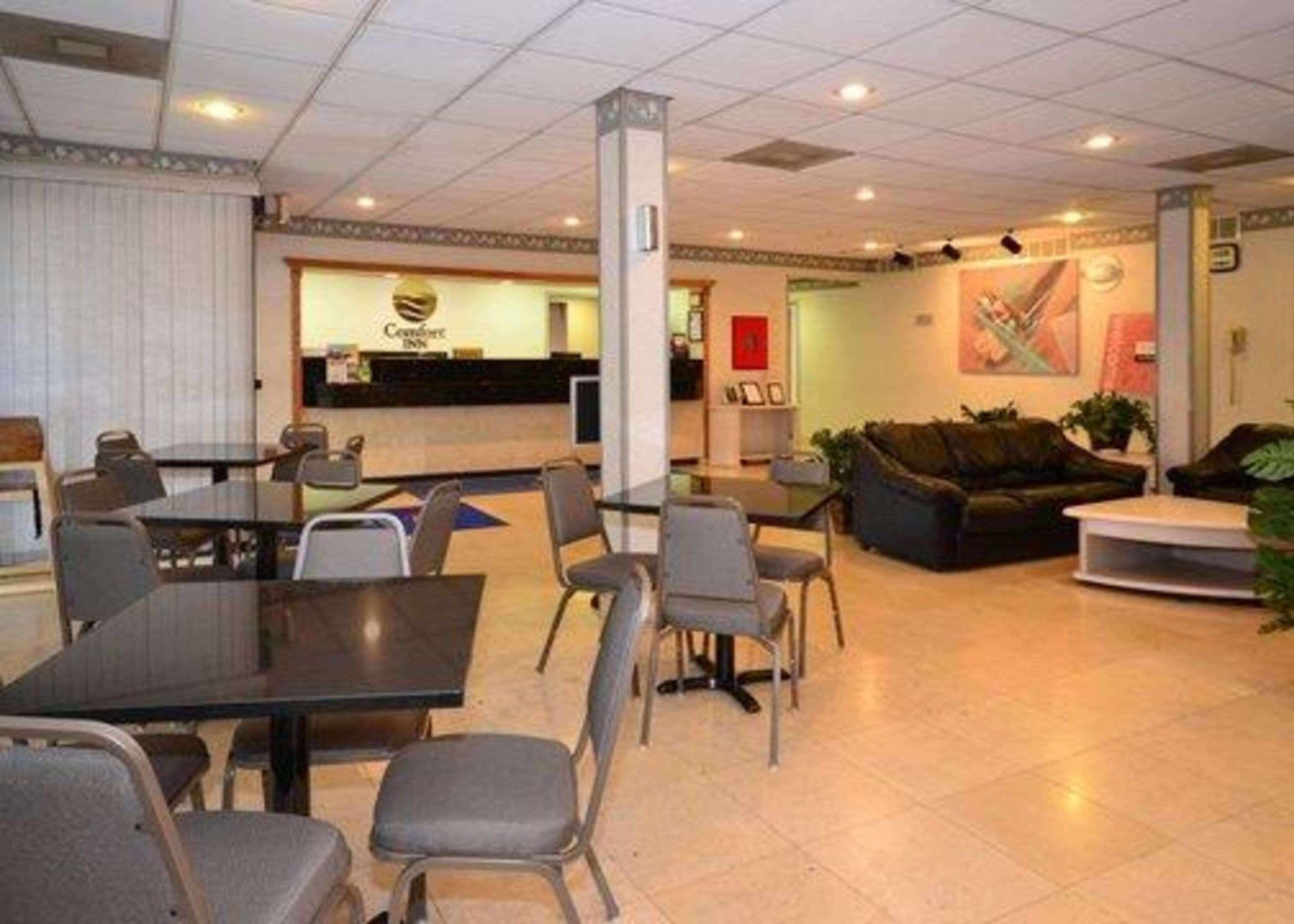 Surestay Plus By Best Western Reading North Екстериор снимка